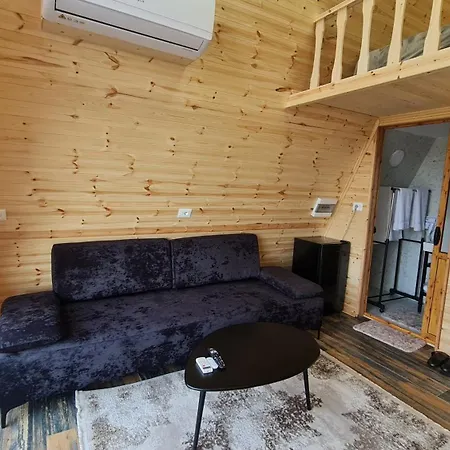 Alex's House Shiroke וילה שקודר