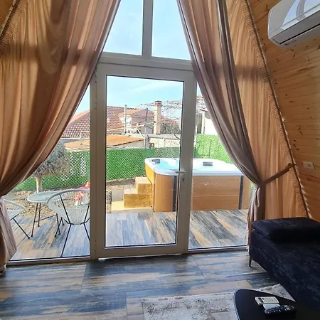 Alex's House Shiroke Shkoder