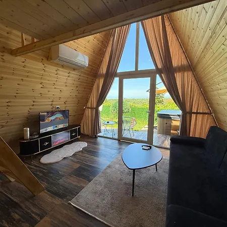 فيلة Alex's House Shiroke