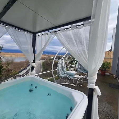 Alex's House Shiroke Shkodra